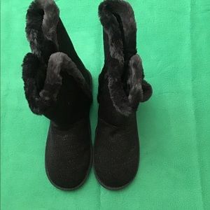 Willow Faux Fur Lined Fuzzie